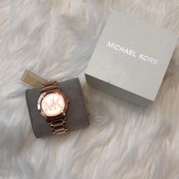 Michael Kors Accessories - NWT Michael Kors MK Rosegold Watch